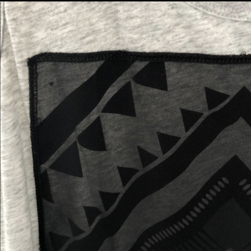 Express Tank Top - Picture 4 of 4